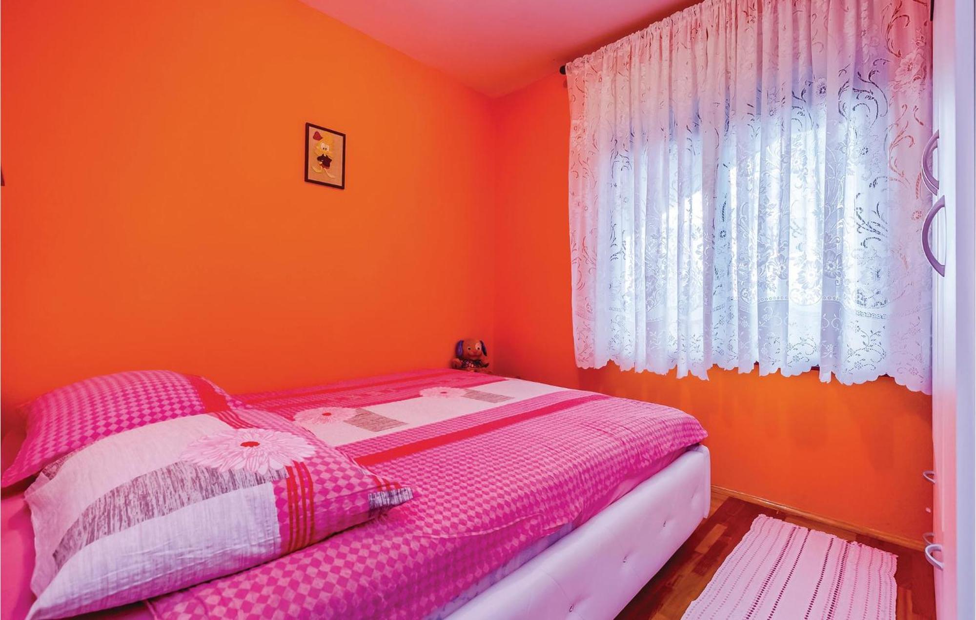 Beautiful Apartment In Novi Vinodolski Buitenkant foto