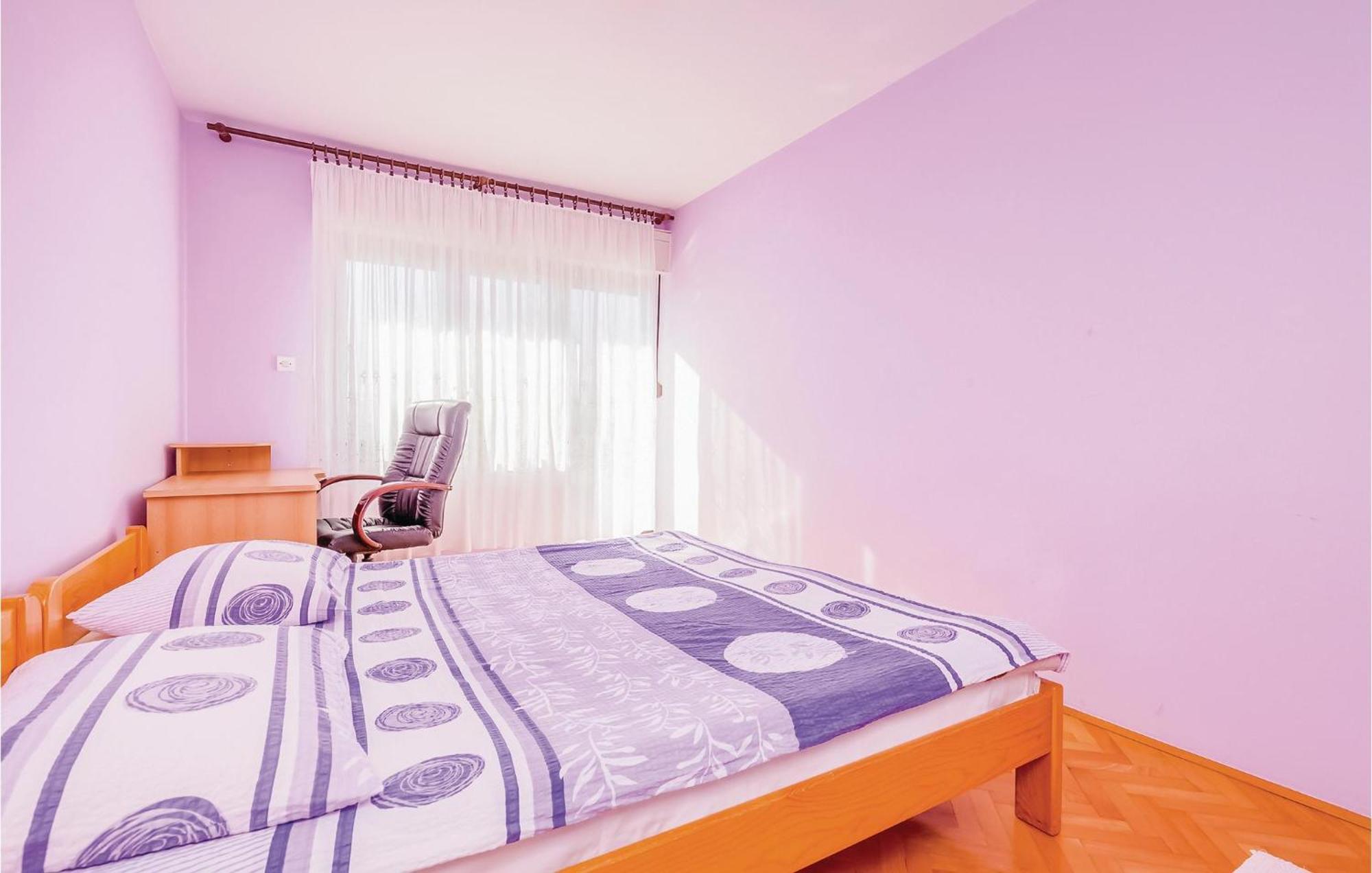 Beautiful Apartment In Novi Vinodolski Buitenkant foto